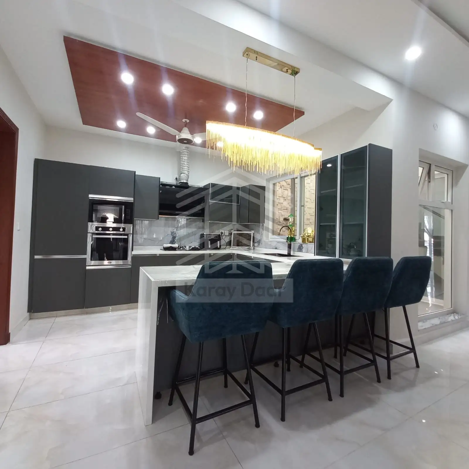 Luxury Corner 12 Marla House for Rent Fully Furnished - Photo 8